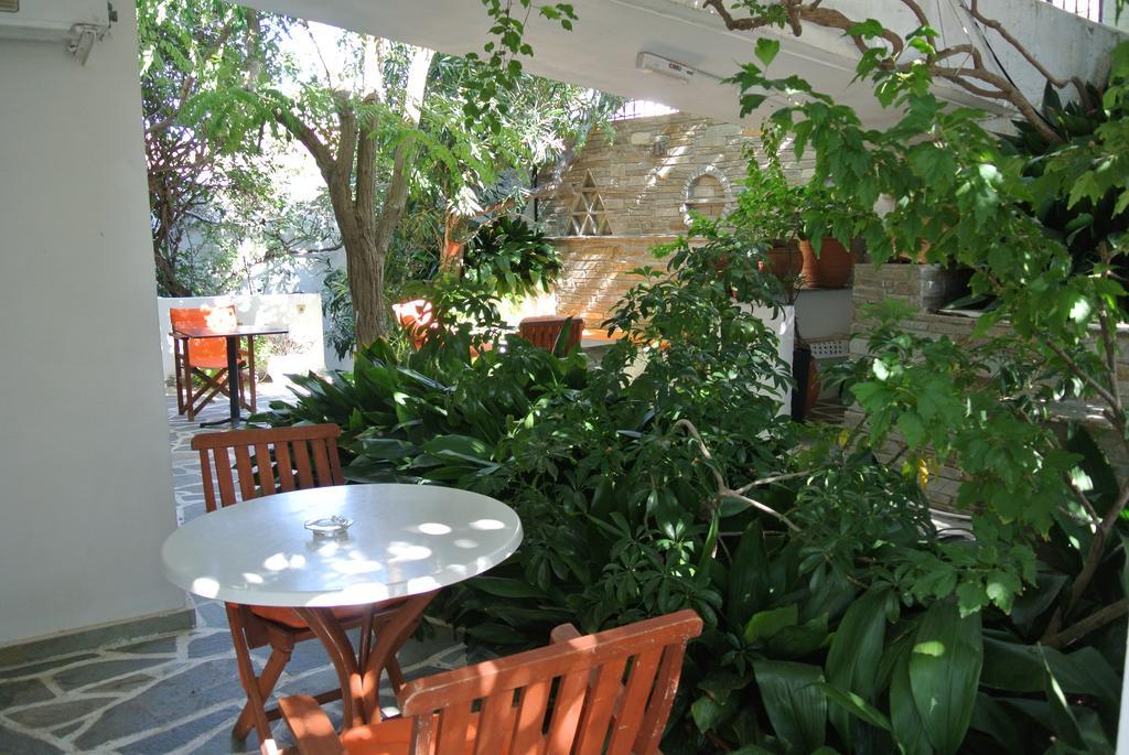 Meltemi Apart otel Batsi Dış mekan fotoğraf