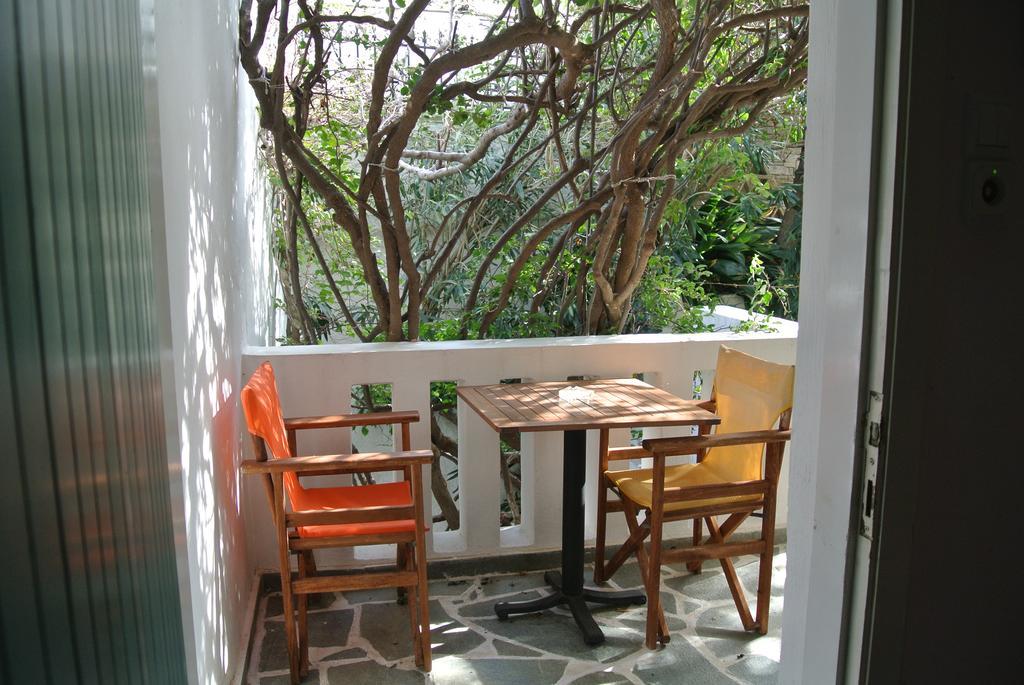Meltemi Apart otel Batsi Dış mekan fotoğraf