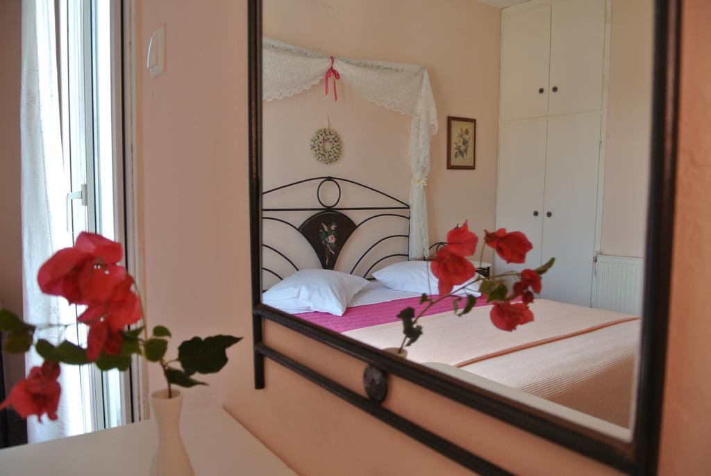 Meltemi Apart otel Batsi Dış mekan fotoğraf