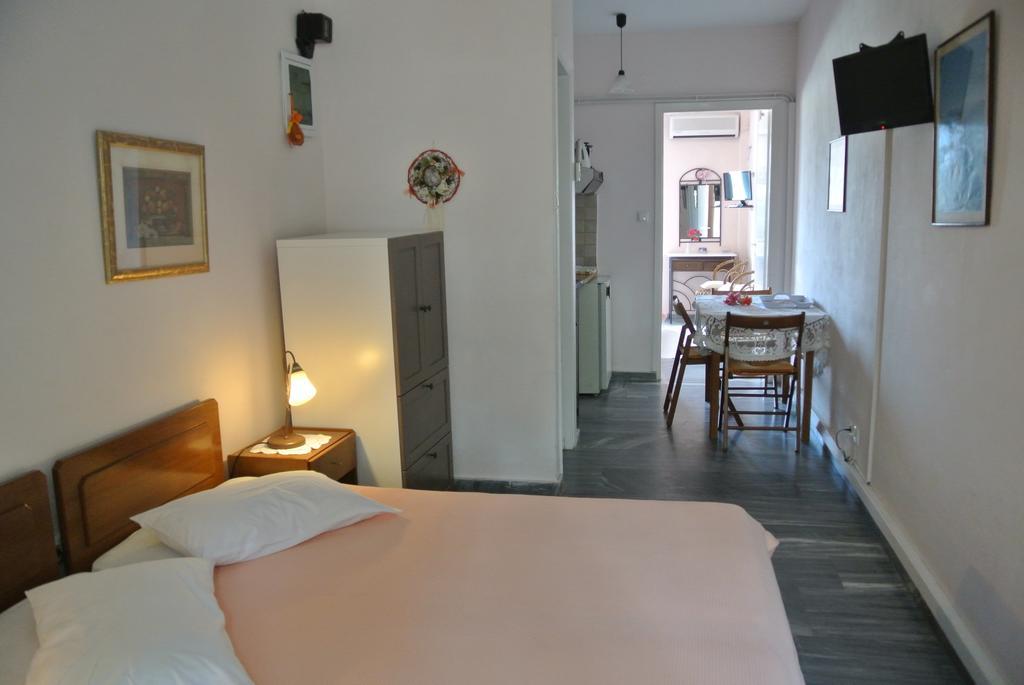 Meltemi Apart otel Batsi Dış mekan fotoğraf