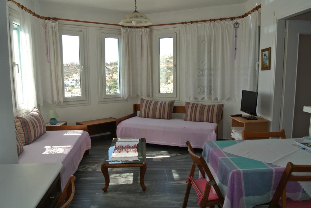 Meltemi Apart otel Batsi Dış mekan fotoğraf