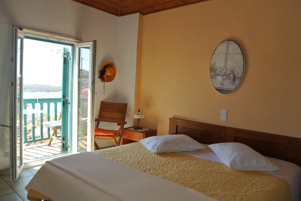 Meltemi Apart otel Batsi Dış mekan fotoğraf